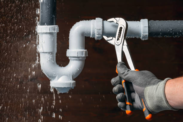 Professional Drain Cleaning technician working in Glen Oaks, NY